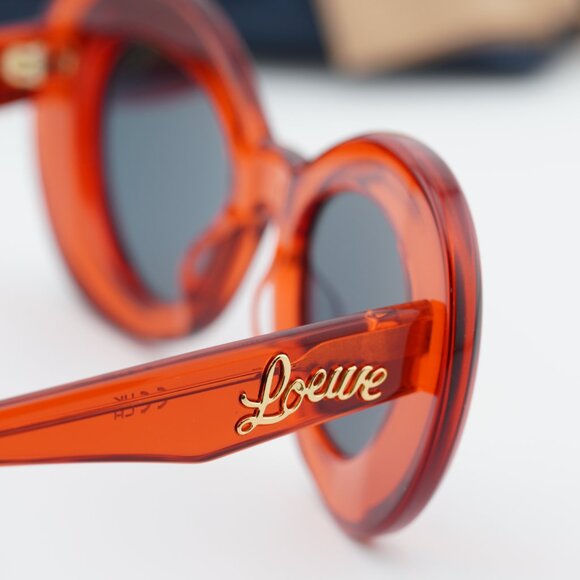 Loewe LW40112I 66V Butterfly Sunglasses – Shiny Transparent Red/Blue main image 5
